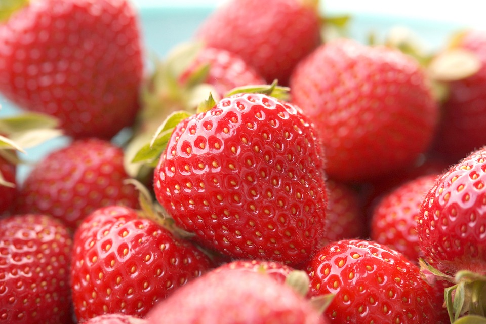 strawberries-1037174_960_720