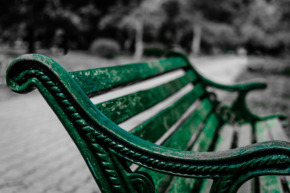 park-bench-338429_960_720